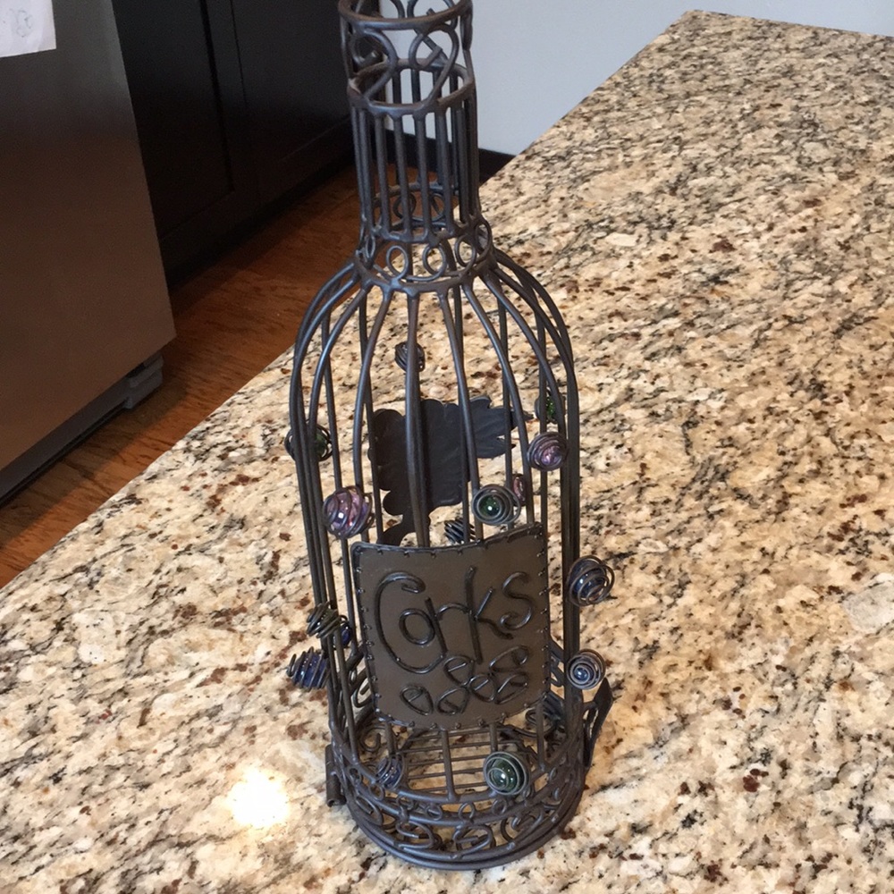 Metal wine bottle cork holder
